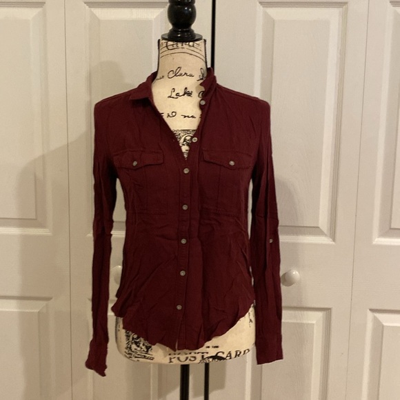 Abercrombie & Fitch Red Long Sleeve Button Down Shirt XS - Picture 9 of 9